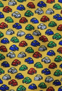 Volkswagen Beetle Pocket Square 1975 real silk with Beetlemotives (0859)